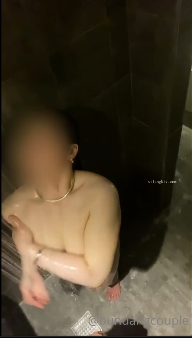 SDDE-524-C 突然、どろっどろ精子が降り注がれる日常 学園生活で「常にぶっかけ」女子校生